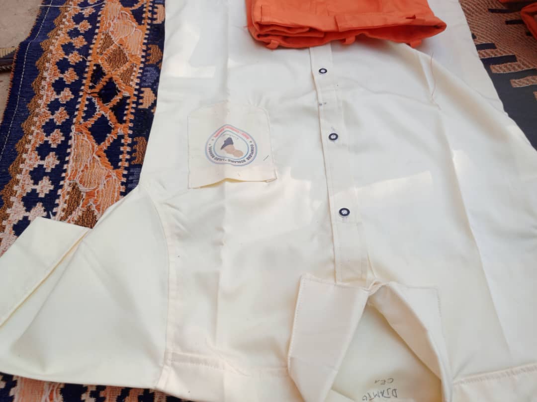 Chemise Laleoschool avec badge cousu